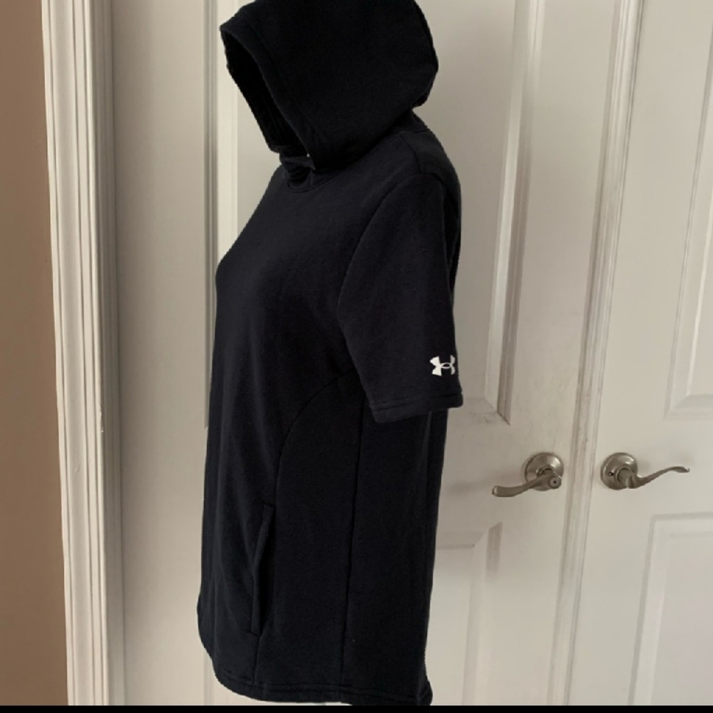 Under Armour New Hoodie - Picture 8 of 12